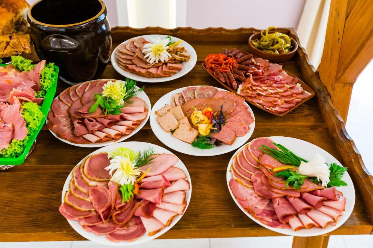 호텔 크로초와 Mlyny  외부 사진